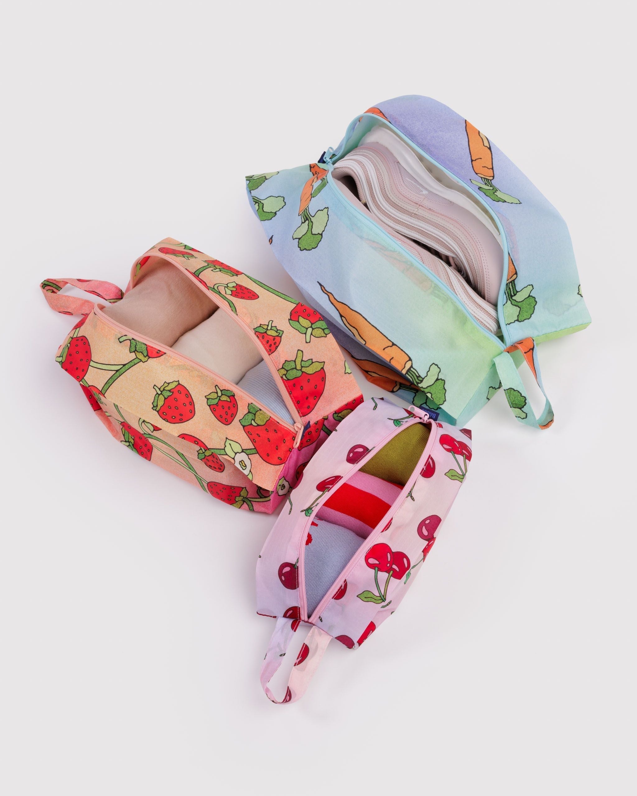 3D Zip Set - Carrots & Berries - Travel Ready