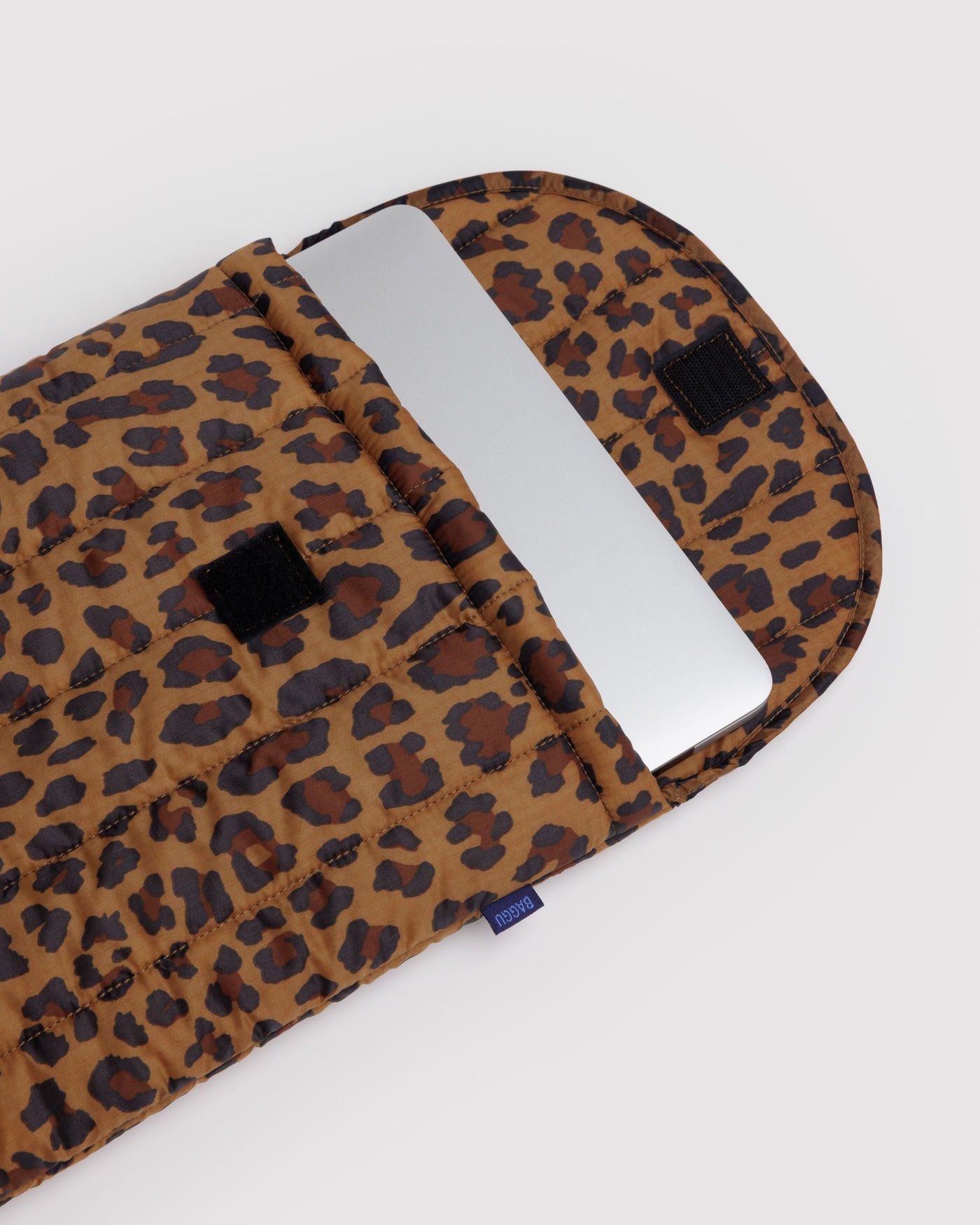 Puffy Laptop Sleeve 16" - Leopard - Everyday Bottle