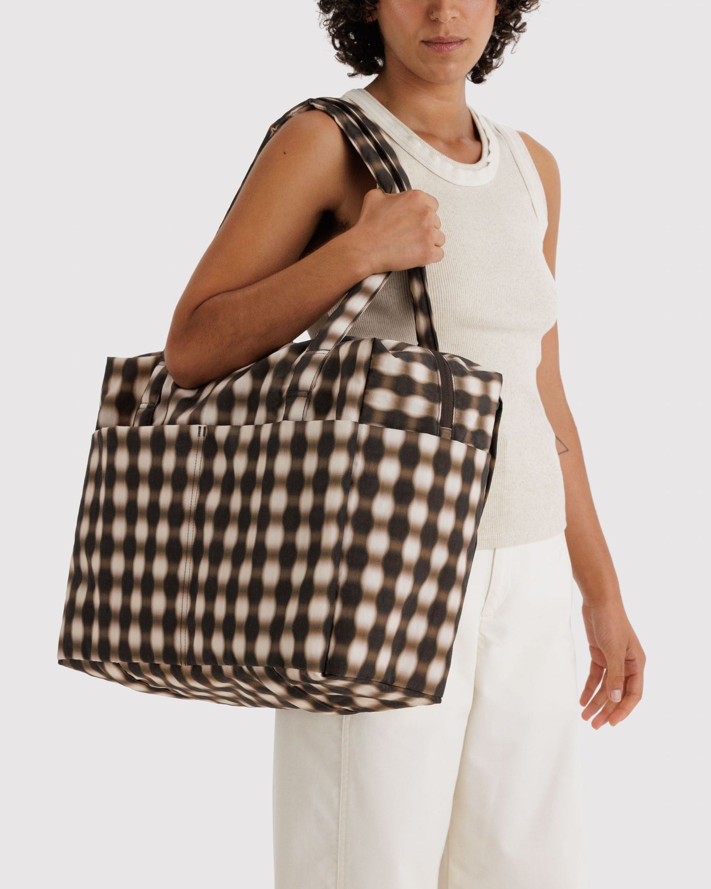 Cloud Carry-on - Blurred Gingham Brown