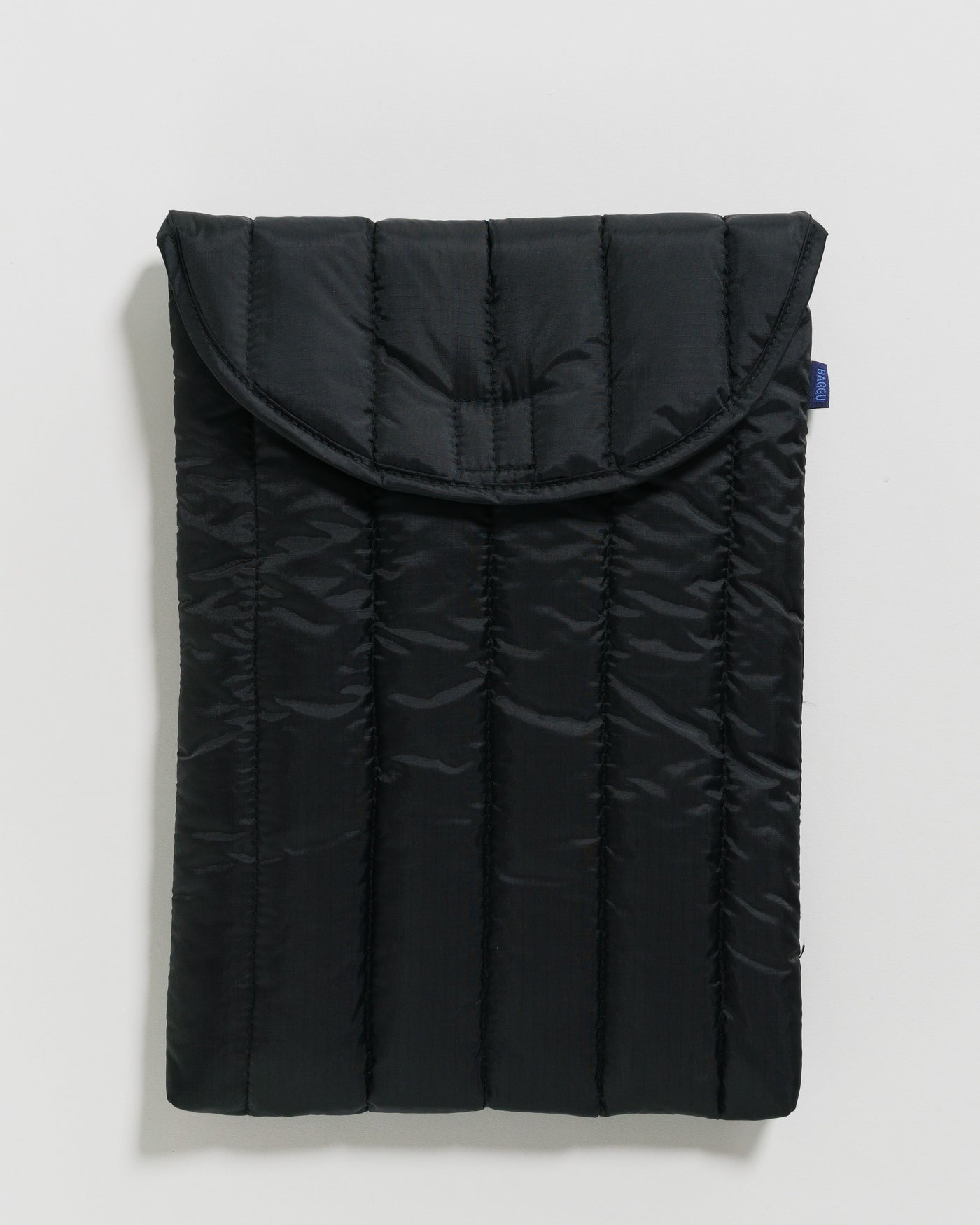 Puffy Laptop Sleeve 16" - Black - Everyday Bottle