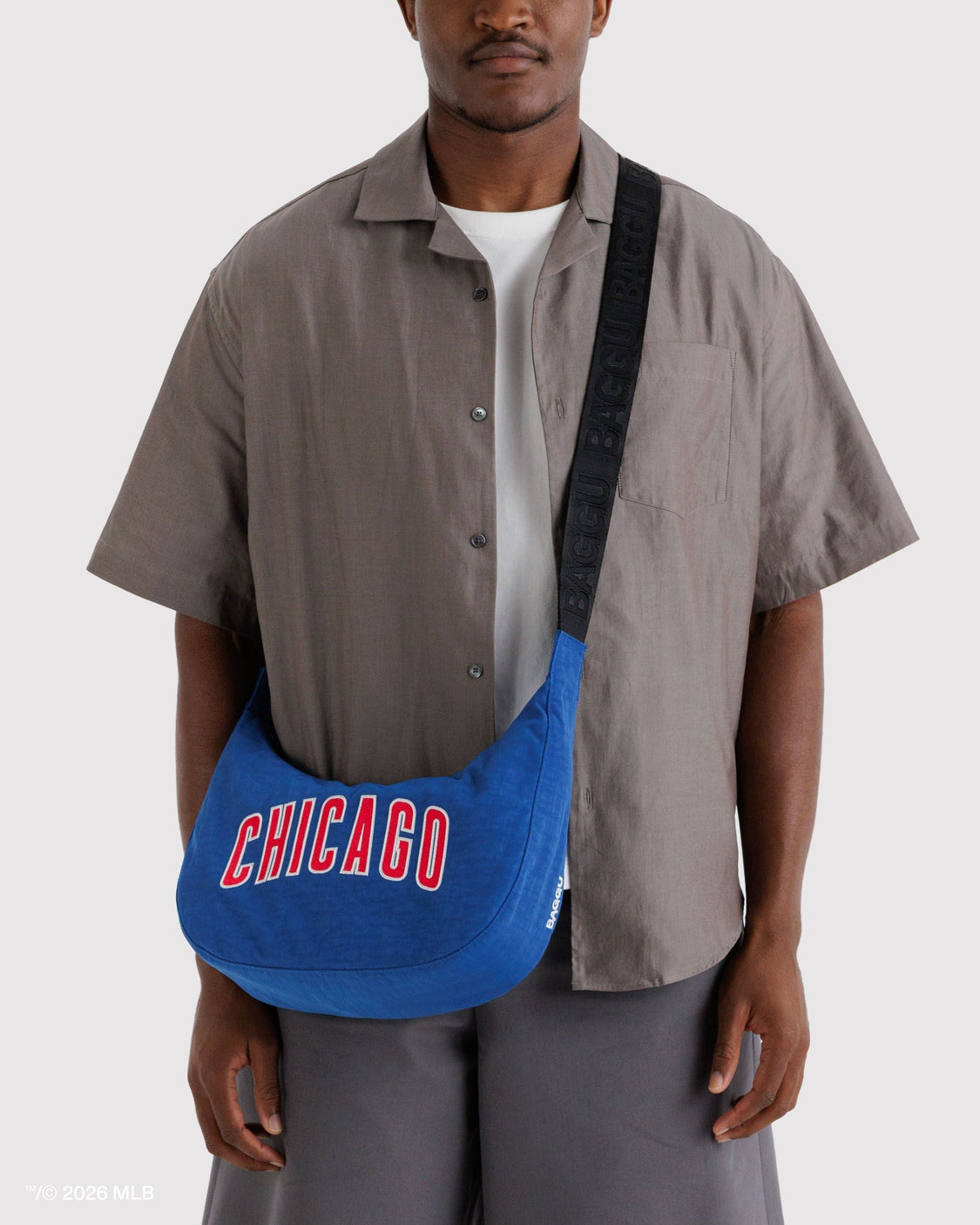 Medium Nylon Crescent Bag - Chicago Cubs™ - Quick Grab